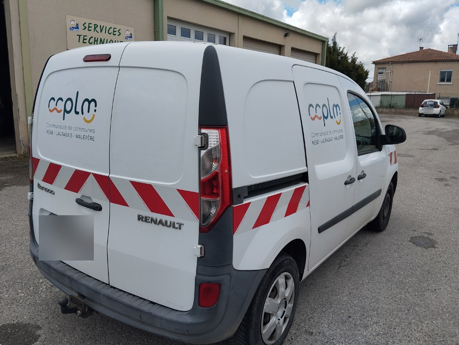 Marquage de véhicule d’entreprise : Renault Kangoo de la communauté de communes Piège Lauragais Malepère